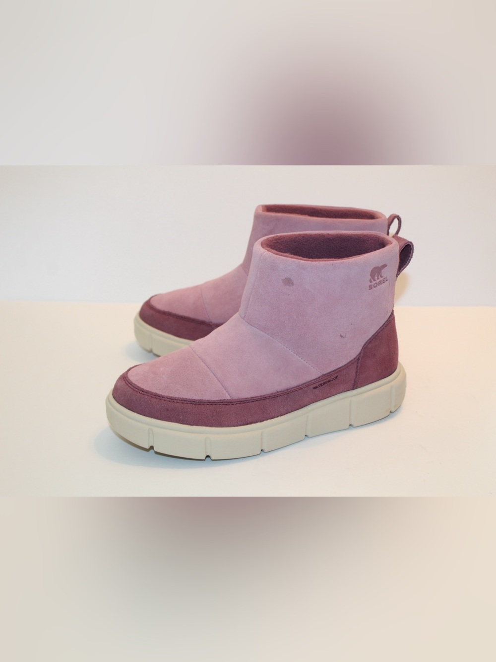 Sorel Explorer III Slip On Suede Waterproof Boots Size Youth 6/ Women’s 7.5